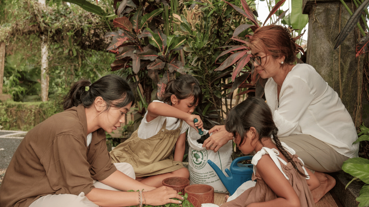 Layanan pendampingan dan dukungan untuk penyandang disabilitas
